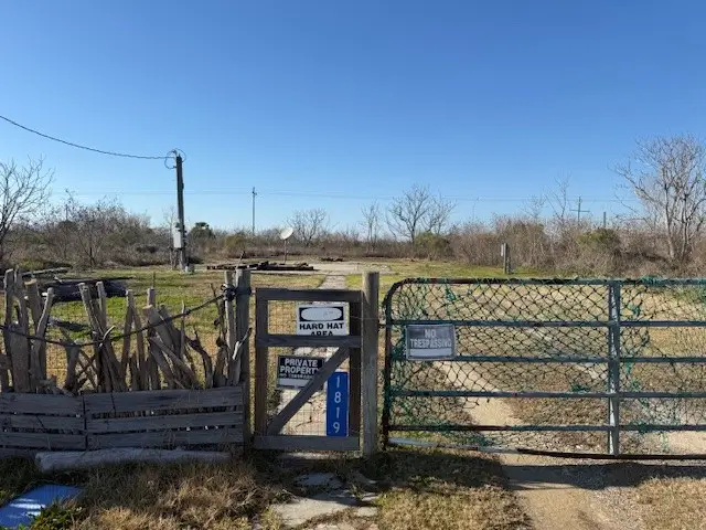 1819 Anderson Avenue, Port Bolivar, TX 77650 - #1