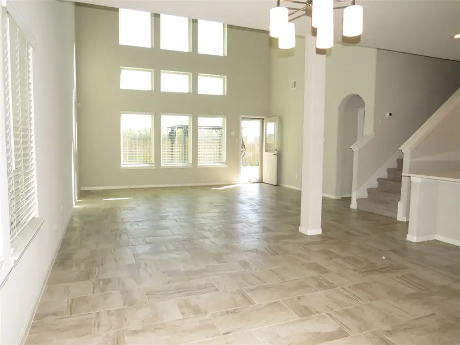 6915 Sunnyvale Lane, Rosharon, TX 77583 - #2