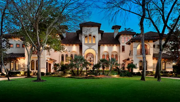 19 Hepplewhite Way, The Woodlands, TX 77382