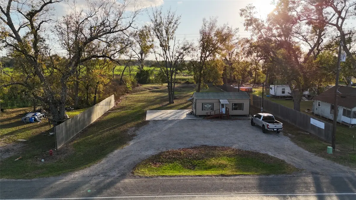 10550 Fm 1301 Road, Boling, TX 77420 - Image #1