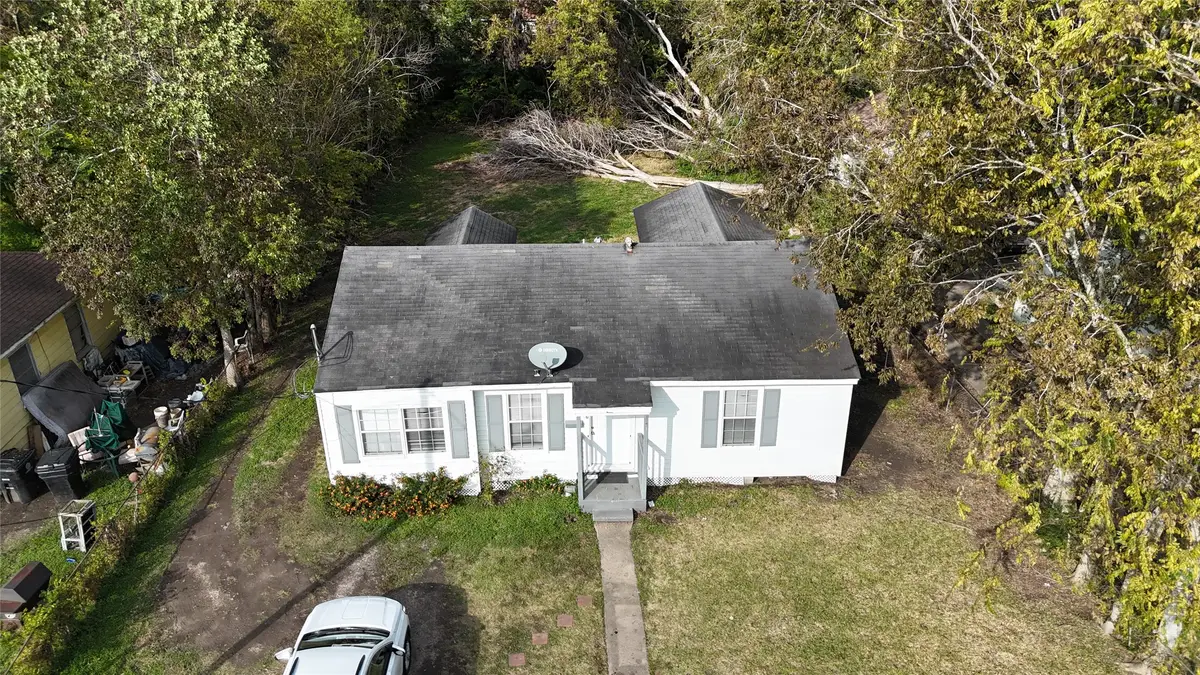 5237 Carmen Street, Houston, TX 77033 - #1