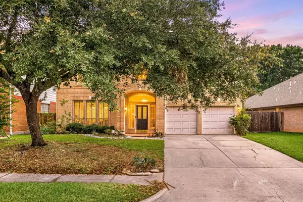 16438 Beewood Glen Drive, Sugar Land, TX 77498