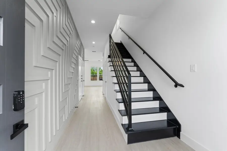 3135 Crane St A And B, Houston, TX 77026 - #2