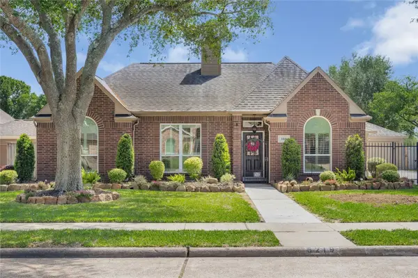 5219 Baywood Drive, Pasadena, TX 77505