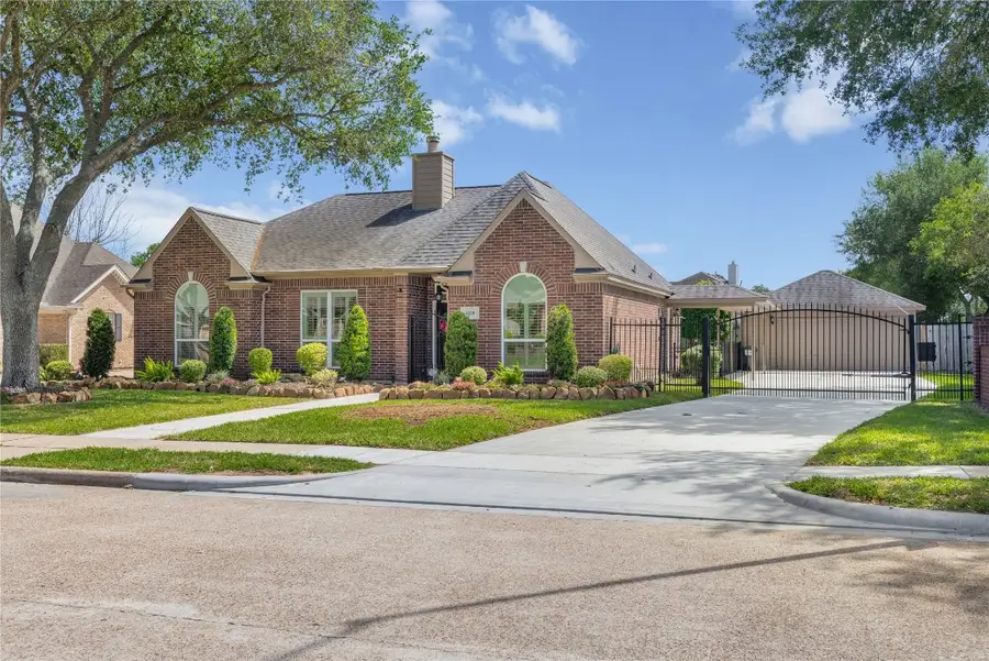 5219 Baywood Drive, Pasadena, TX 77505 - #3