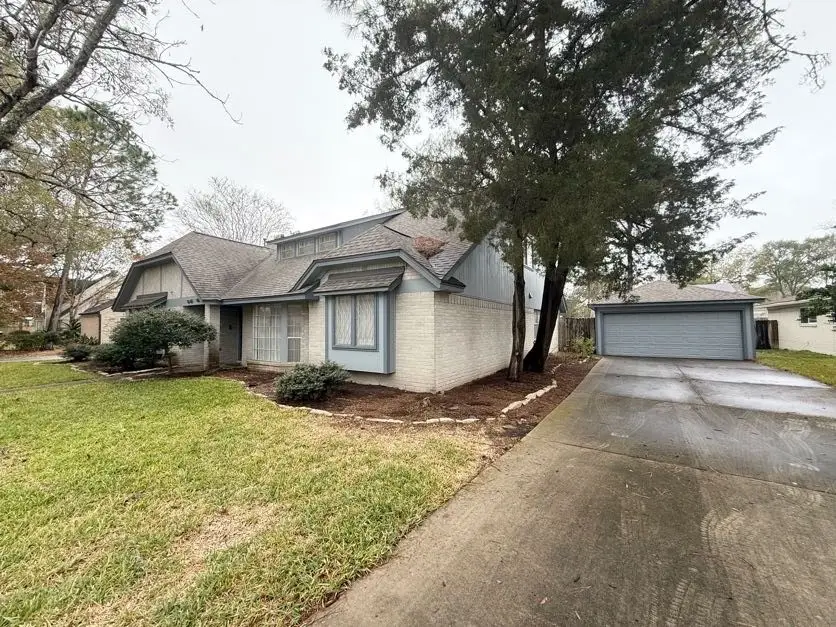 3423 Ledgestone Drive, Houston, TX 77059 - Image #2