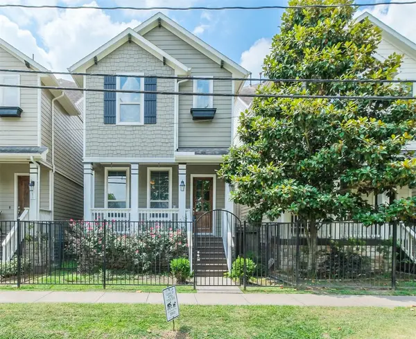 1176 Nelson Falls Lane, Houston, TX 77008