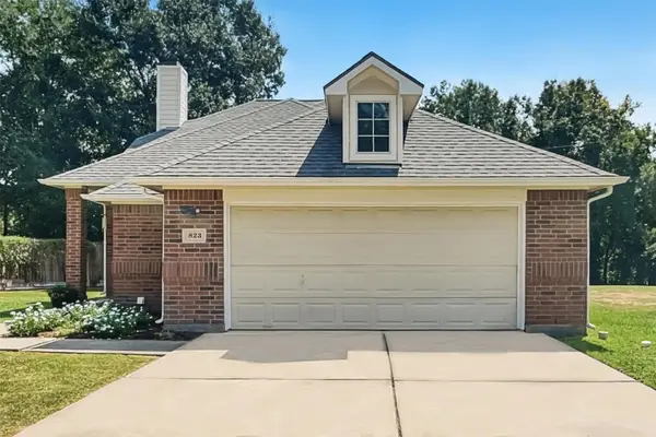 823 Windlass Way, Crosby, TX 77532