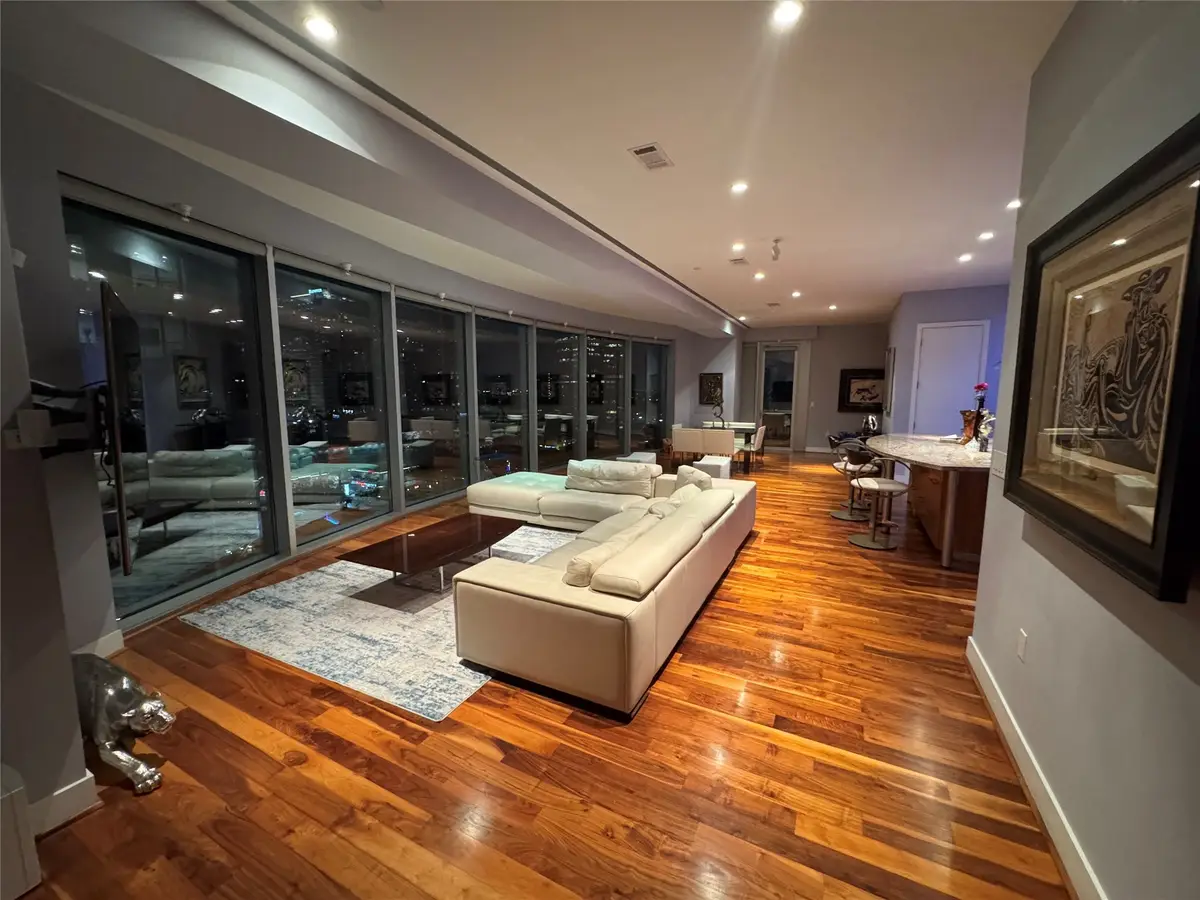 1600 Post Oak Boulevard #1206, Houston, TX 77056 - Image #1