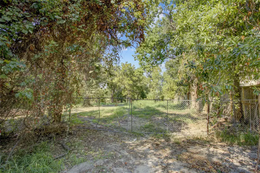 319 Embry Street, Houston, TX 77009 - #3