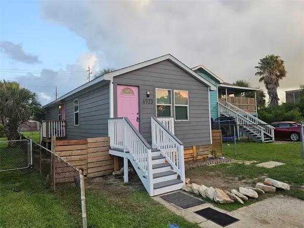 6923 Avenue P Avenue, Galveston, TX 77551