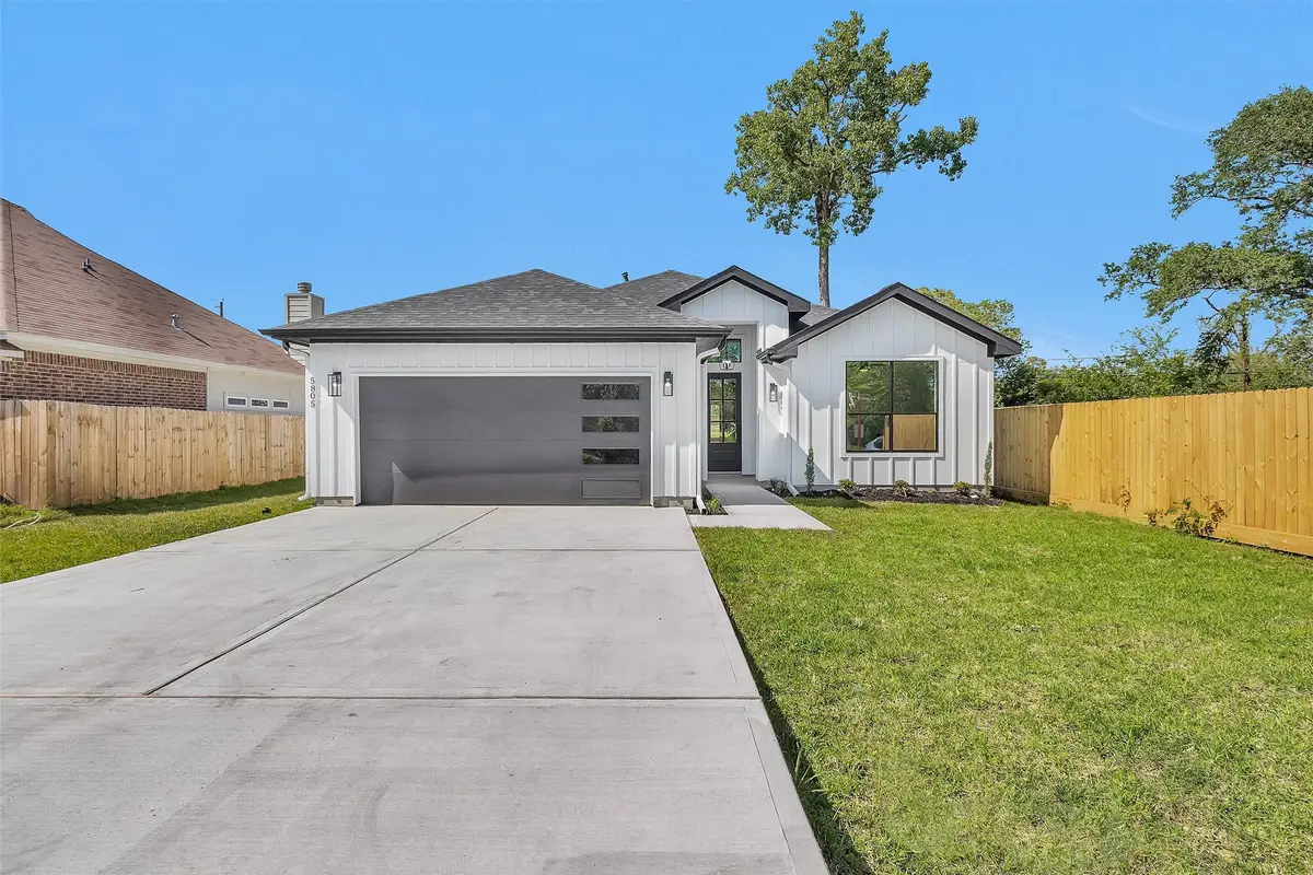 6334 Roughlock Street, Houston, TX 77016 - Image #1