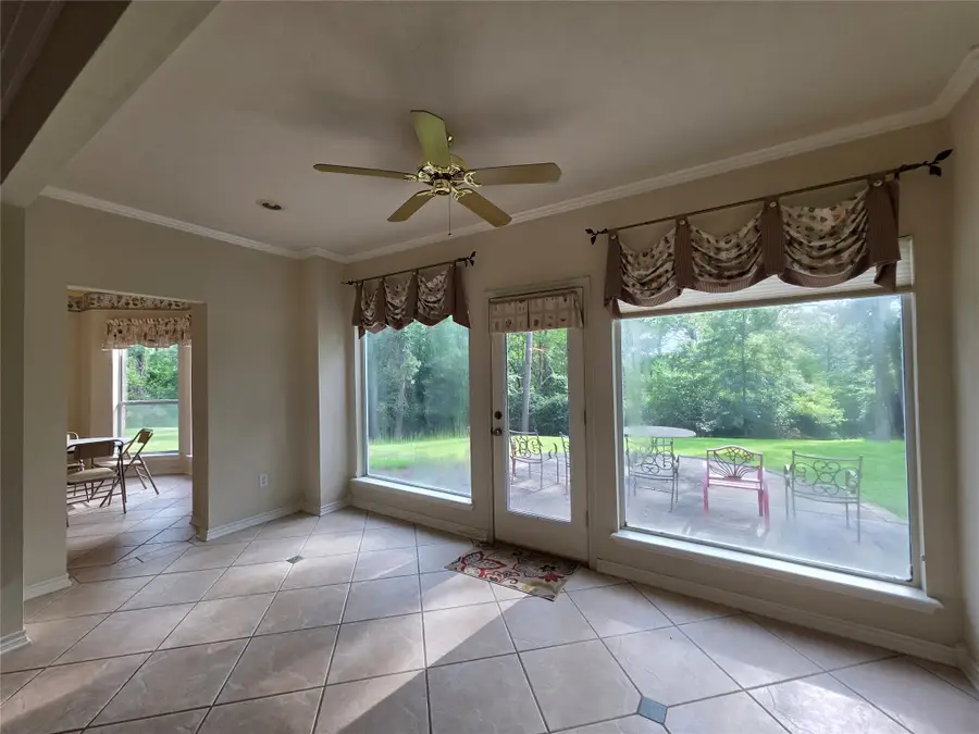 110 Commons Lake Drive, Huffman, TX 77336 - Image #3