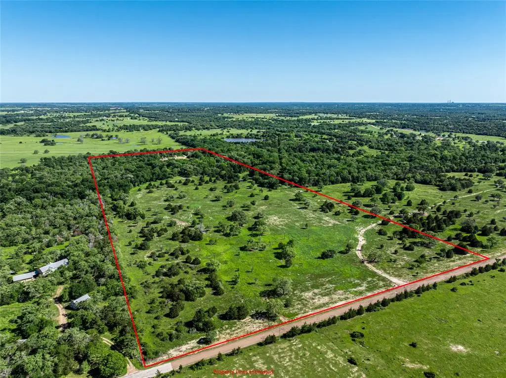 2839 Schoenst Road, Carmine, TX 78932 - Image #1