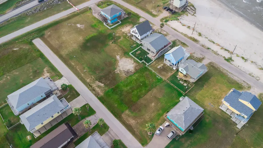 13206 Jolly Roger Drive, Freeport, TX 77541 - Image #2