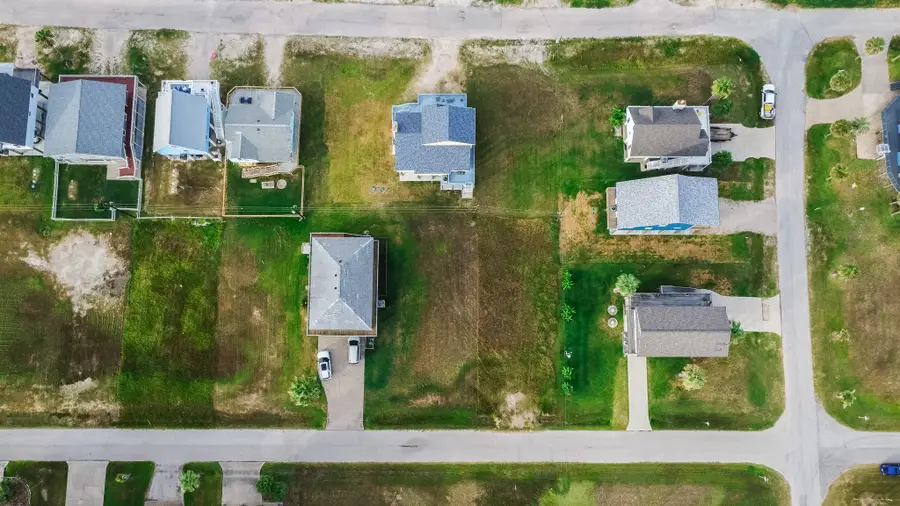 13206 Jolly Roger Drive, Freeport, TX 77541 - Image #3