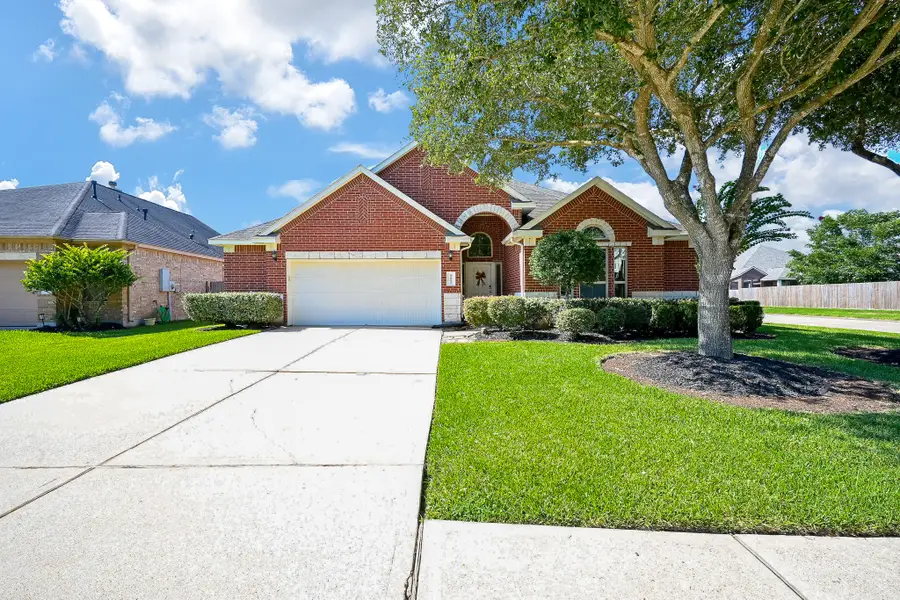 12812 Southport Drive, Pearland, TX 77584 - Image #2