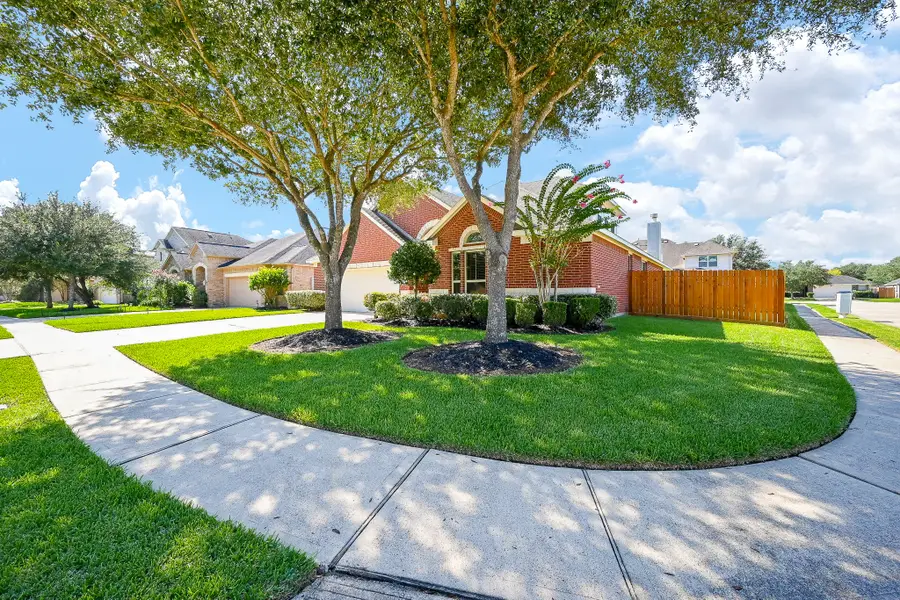 12812 Southport Drive, Pearland, TX 77584 - Image #3