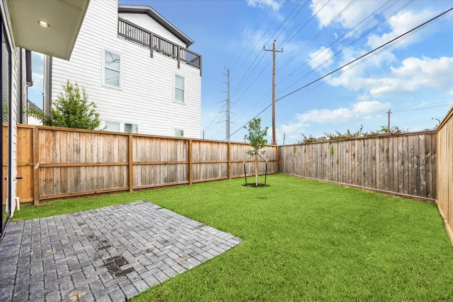 1004 Golden Nectar Lane, Houston, TX 77008 - #2