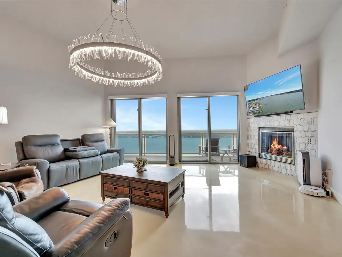 4821 Nasa Parkway #20E, Seabrook, TX 77586 - Image #1