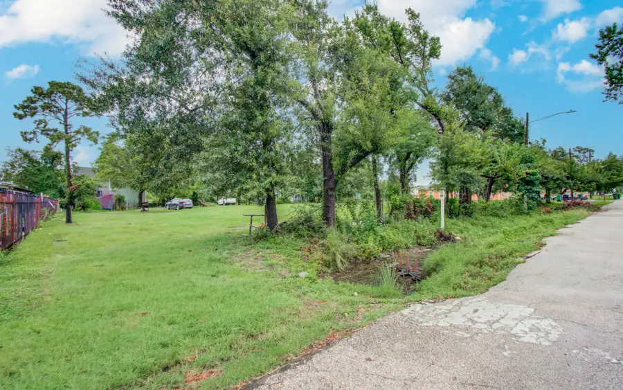 0 Tronewood Street, Houston, TX 77016 - #2