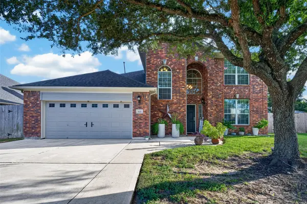 113 Erin Court, La Porte, TX 77571