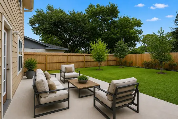 10435 Long River Drive, Sugar Land, TX 77498