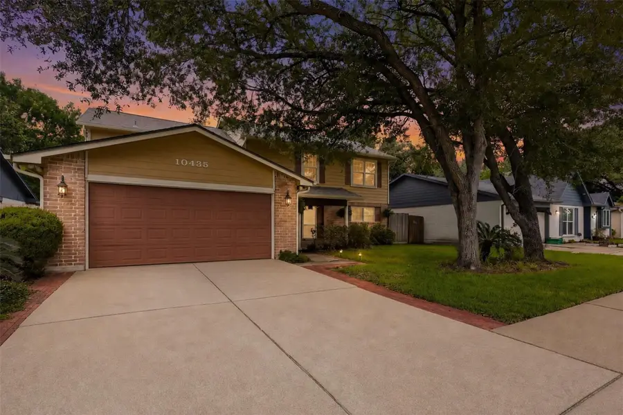10435 Long River Drive, Sugar Land, TX 77498 - #2