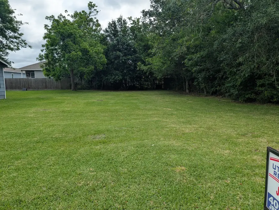 00 Algeria, Texas City, TX 77591 - #2