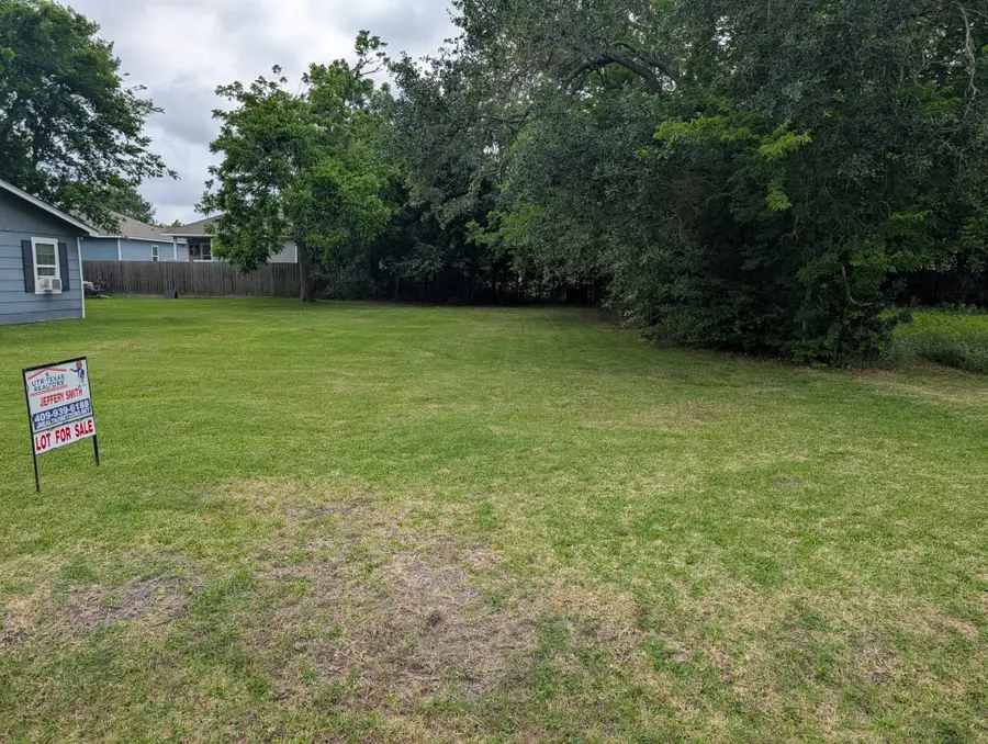 00 Algeria, Texas City, TX 77591 - #3