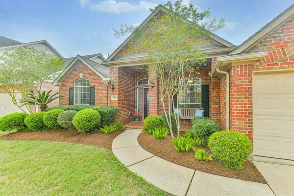 3118 Chappelwood Drive, Pearland, TX 77584