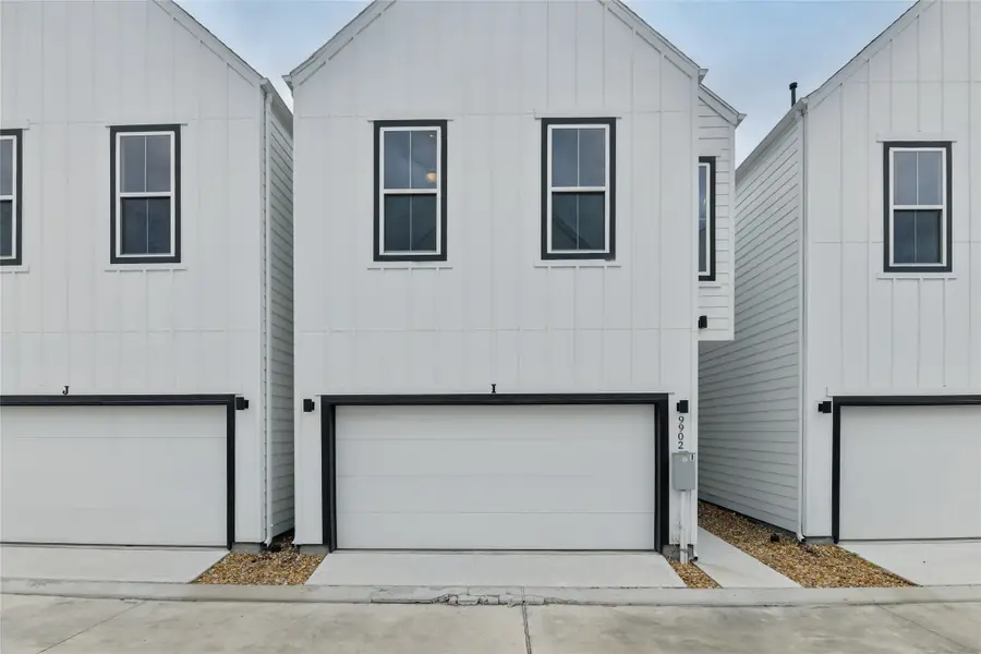 9902 Clark Road #I, Houston, TX 77076 - Image #2
