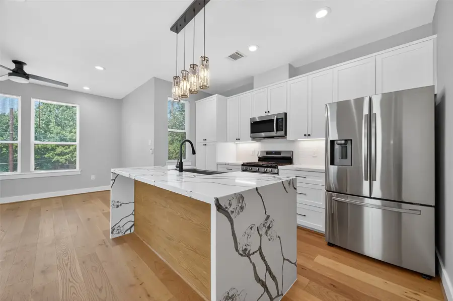 2004 Worms Street, Houston, TX 77020 - Image #2