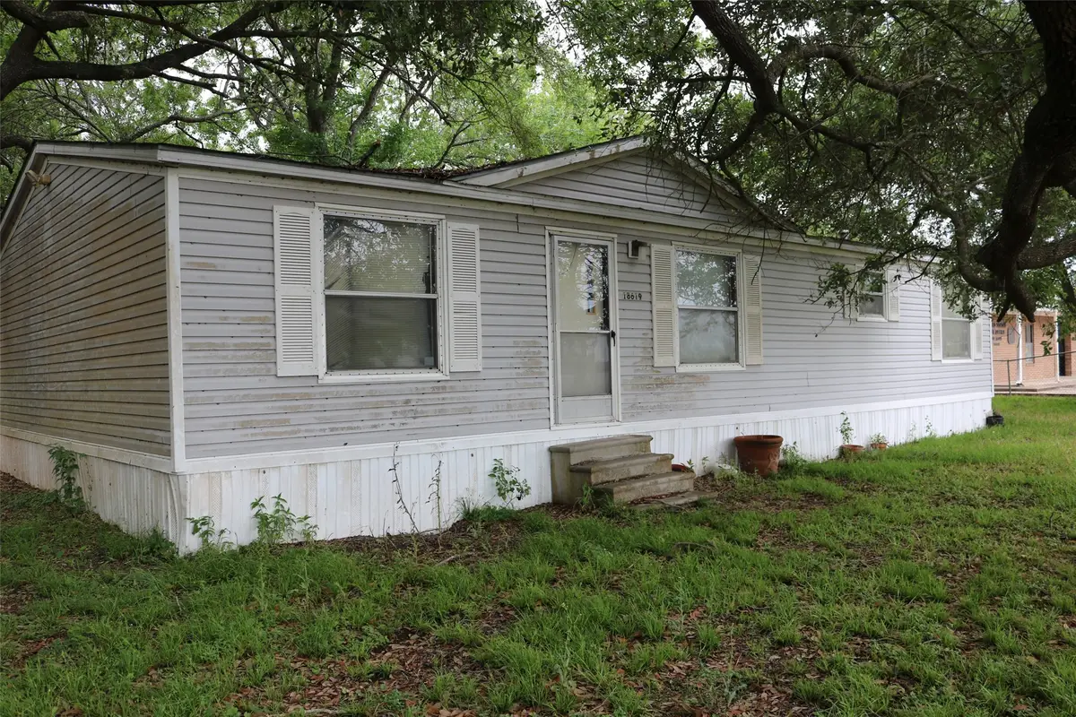 18619 Highway 36, Guy, TX 77444 - #1