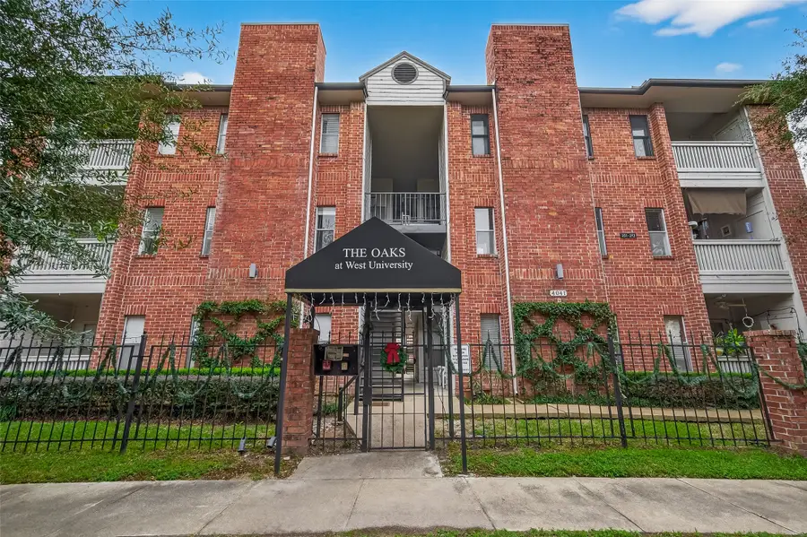 4041 Drake Street #118, Houston, TX 77005 - Image #3