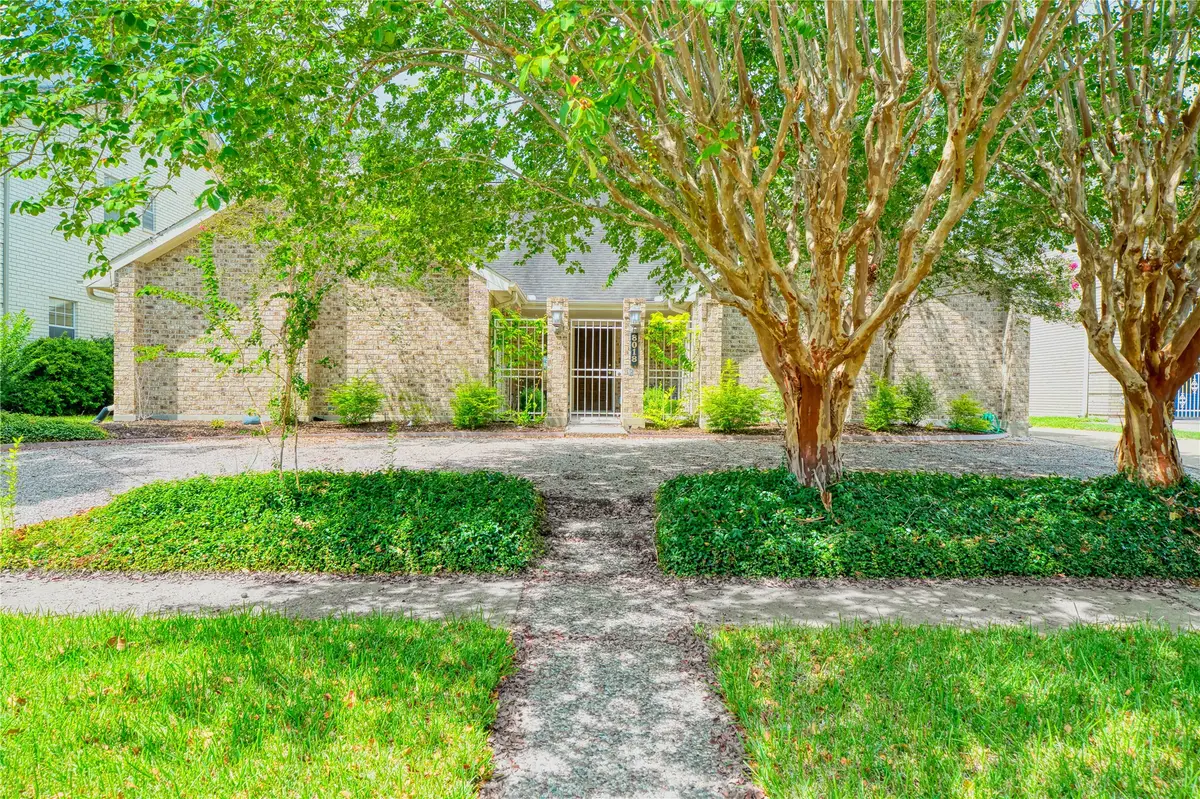 8018 Candle Lane, Houston, TX 77071 - Image #1