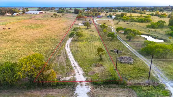 40929 Holik Road, Hempstead, TX 77445