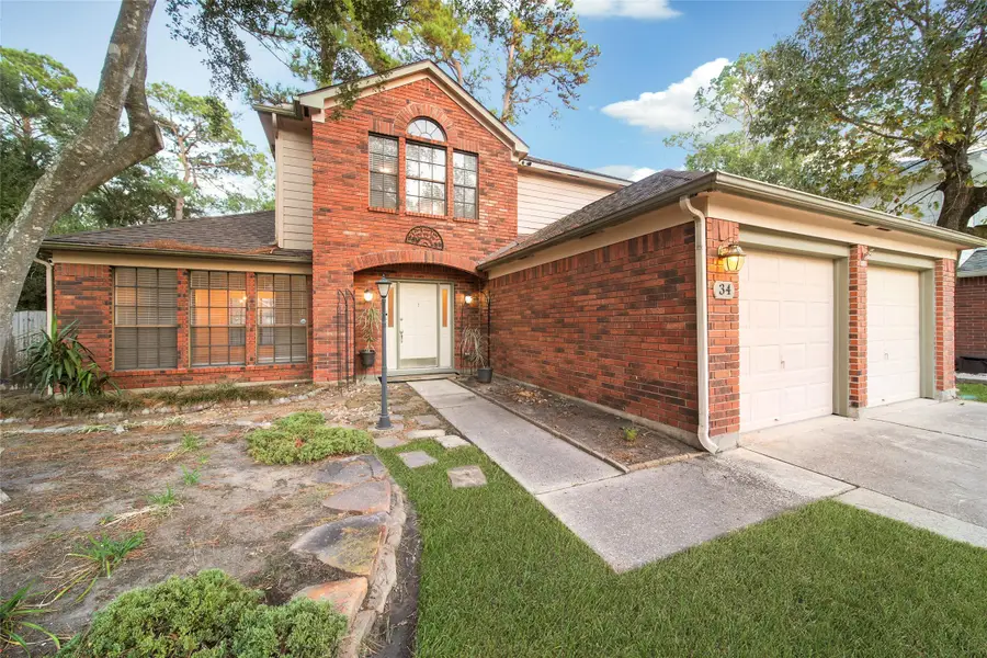 34 Village Knoll Place, The Woodlands, TX 77381 - Image #2