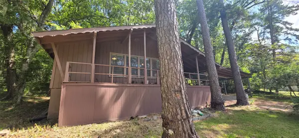 131 Cove Drive, Point Blank, TX 77364