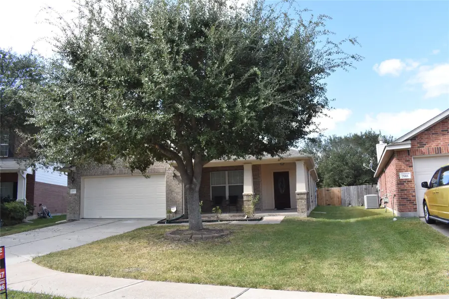 7922 Linden Oaks Lane, Richmond, TX 77407 - Image #2