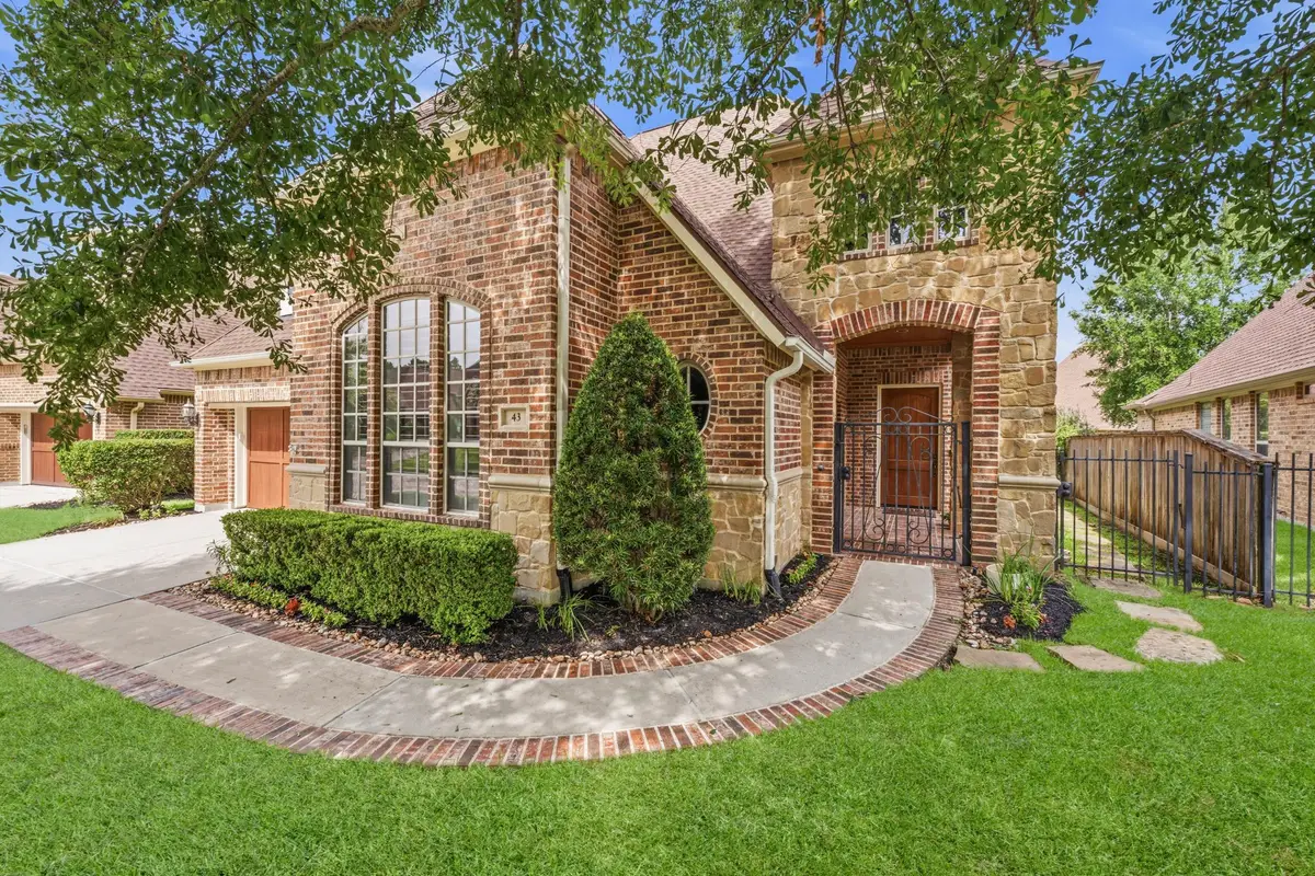 43 S Mews Wood Court, The Woodlands, TX 77381 - #1