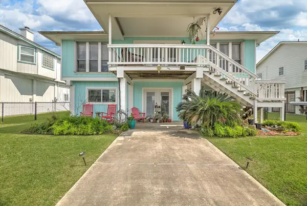 1300 Blue Heron, Bayou Vista, TX 77563