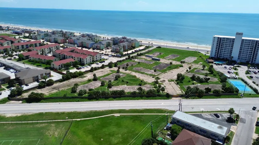 7301 Stewart Road, Galveston, TX 77551 - Image #3