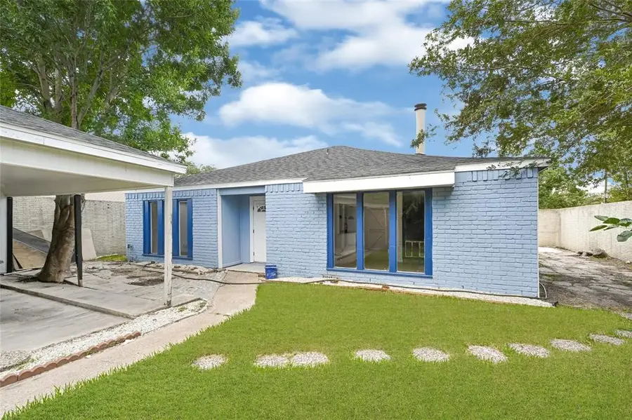 8302 Country Wind Lane, Houston, TX 77040 - Image #2