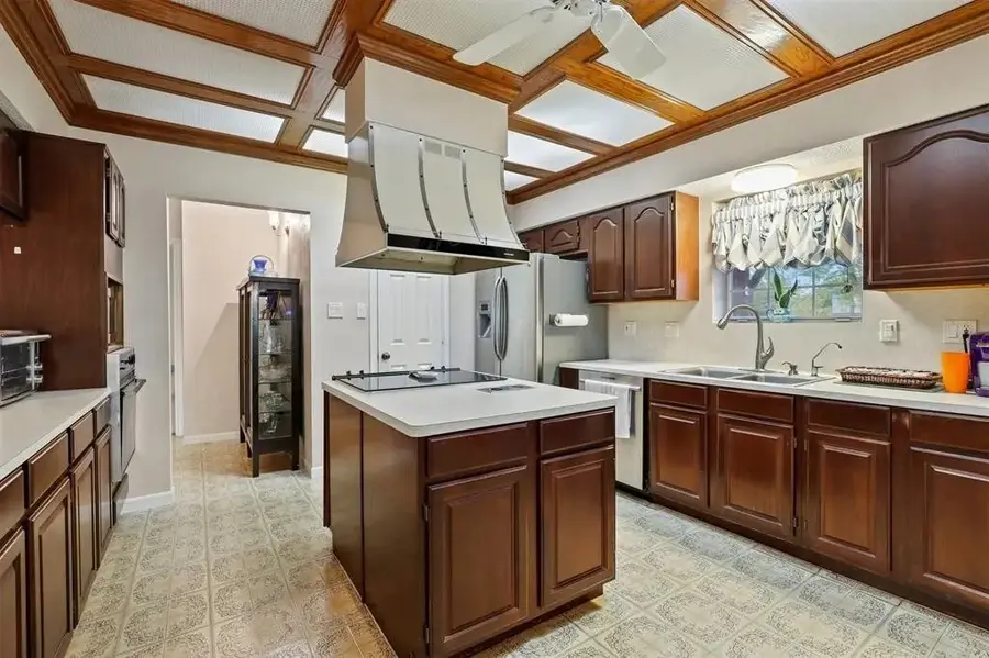 9011 Tavenor Ln, Houston, TX 77075 - Image #3