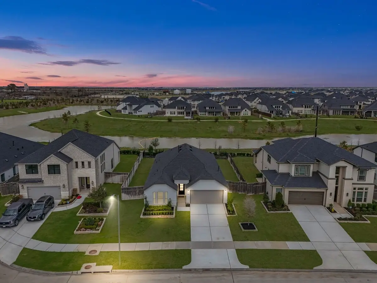 31522 Bramble Hollow Court, Fulshear, TX 77441 - #1