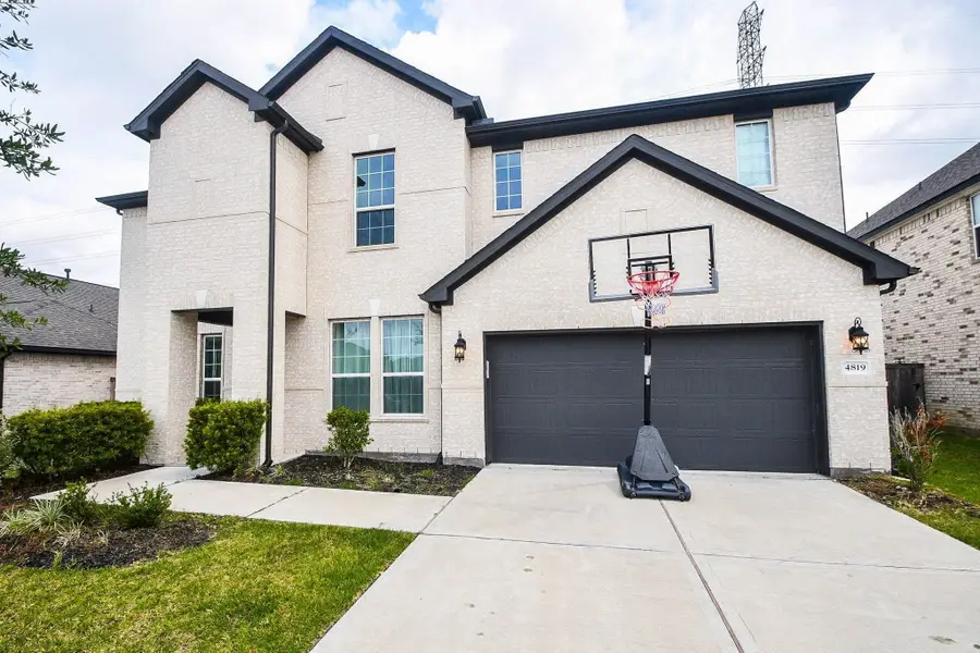 4819 Autumn Hills Trail, Pearland, TX 77584 - #2