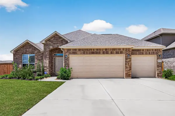 10535 Amador Peak Drive, Rosharon, TX 77583