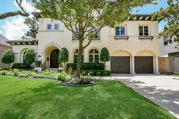 5303 Pocahontas Street, Bellaire, TX 77401