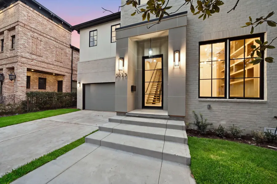 3023 Nottingham Street, West University Place, TX 77005 - #3